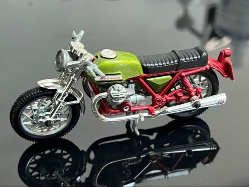 Moto guzzi sport - v7, politois